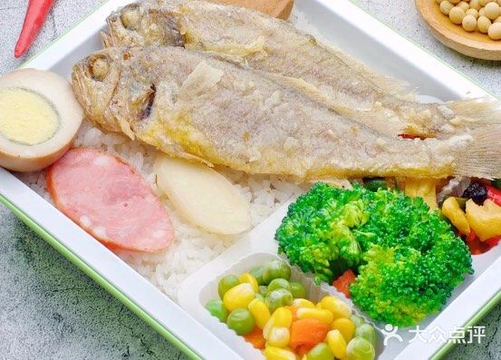 东池便当(马鞍池)-小黄鱼饭-菜-小黄鱼饭图片-温州美食-大众点评网