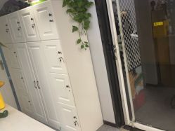 -15C7 男士理发馆 烫染专业店