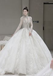 -Renee芮亦婚纱