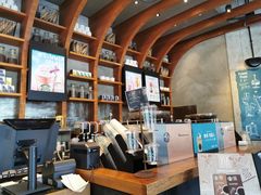 -星巴克臻选(成都九方店)