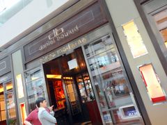 -db Bistro & Oyster Bar by Daniel Boulud(滨海湾金沙店)