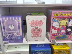 -泡泡玛特POPMART(上海环球港店)