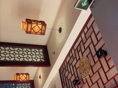 -佬钱湾仔(衣裳街店)