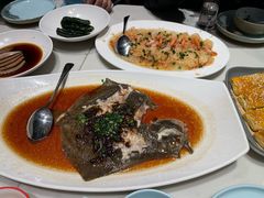 -泓历皇朝酒店(东亭店)