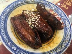 酱香鸡翅中-赵记传承特色牛奶甜品(泉城广场店)