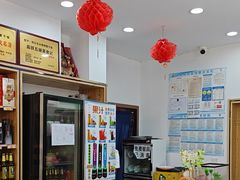 -休记光头香辣蟹干锅(绵竹店)