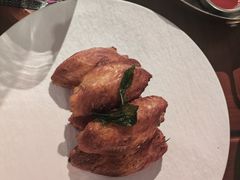 红酱脆皮鸡翅-MONICH牛排融合餐厅(和义大道购物中心店)