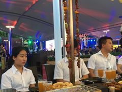 -九十九顶毡房(阜石路店)