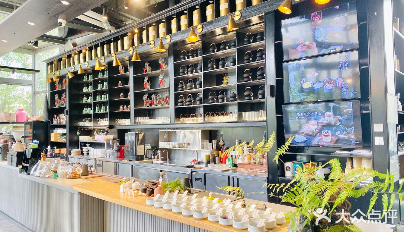 变身爱丽丝🧚‍♀️喝一次绿野仙踪的下午茶