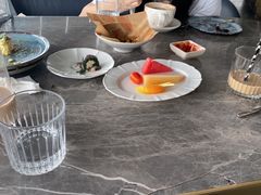 -Hi City·城市之巅