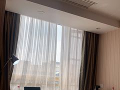 -维也纳酒店(成都春熙路李家沱地铁站店)
