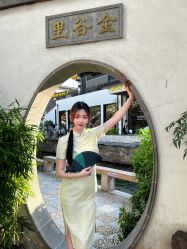-一揽芳华汉服旗袍体验馆(拙政园店)