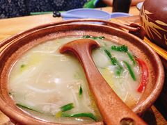 -麦麦山云南菜(复地活力城店)