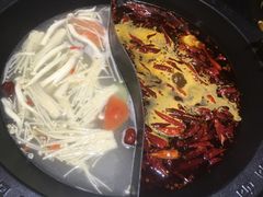 -重庆德庄火锅(体育中心店)