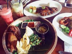 -Pundi Pundi Restaurant