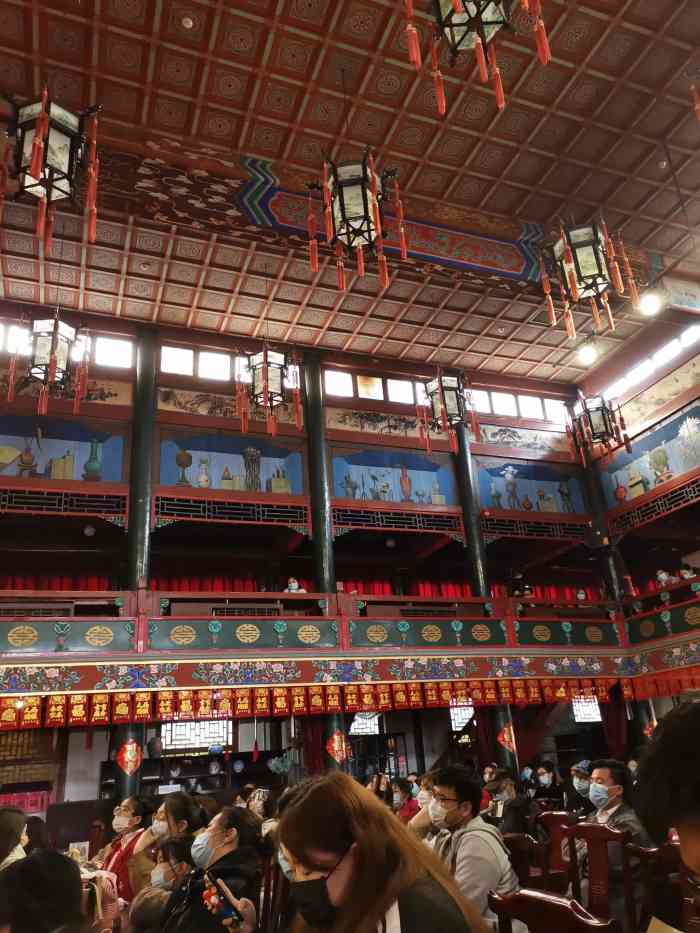 前一天去看了广德楼晚场又抢到了湖广的晚场为我的北京之行添加了太多