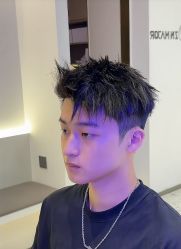 -尤司男士国潮理发馆