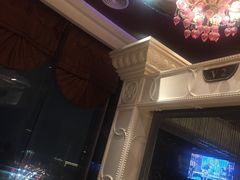 -荣誉国际酒店-云顶旋转餐厅