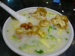 艇仔粥-穗银肠粉店(东川路店)