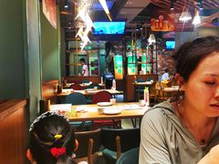 -街角等你.大连海鲜烧烤.经典铁板海鲜串(西安路店)