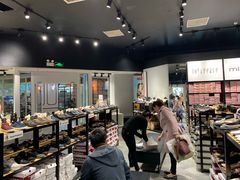 -BeLLE(北京赛特奥莱香江北路店)