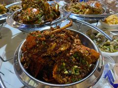 -凤凰路何眼镜香辣蟹(花果园店)