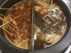 -言玖鲜火锅串串披萨自助(益田假日店)