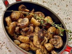 -CRAZYONES西班牙海鲜饭(上海美罗城店)