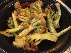 -新大咀港式茶餐厅(宝山万达店)