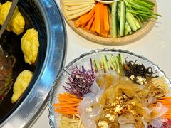 -哈尔滨烧烤·山河村铁锅炖(交大店)