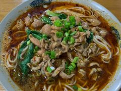 -丁丁猫重庆小面(徐州路店)