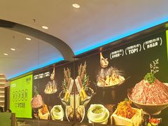 -洪氏嗨捞·广东猪肚鸡·椰子鸡火锅(西咸万象城店)