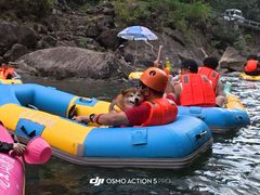 -安吉龙王山峡谷漂流