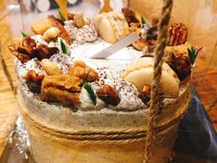 -小苍兰风铃草·礼物蛋糕(沈阳店)