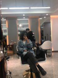 -V+SALON造型