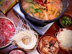 -黔有有贵州酸汤夺夺粉火锅(五味十字店)