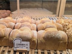 -崎本的店·专业酵种吐司(无锡万象汇店)