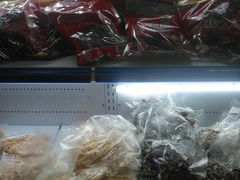 -万隆火腿庄