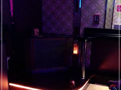 -乐界KTV(虹桥中心店)