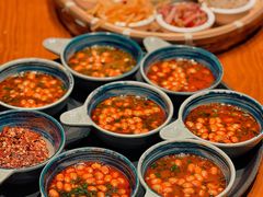 -包整·丝娃娃(一览甲秀楼风景店)