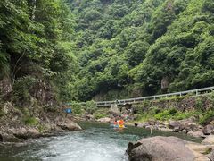 -安吉龙王山峡谷漂流