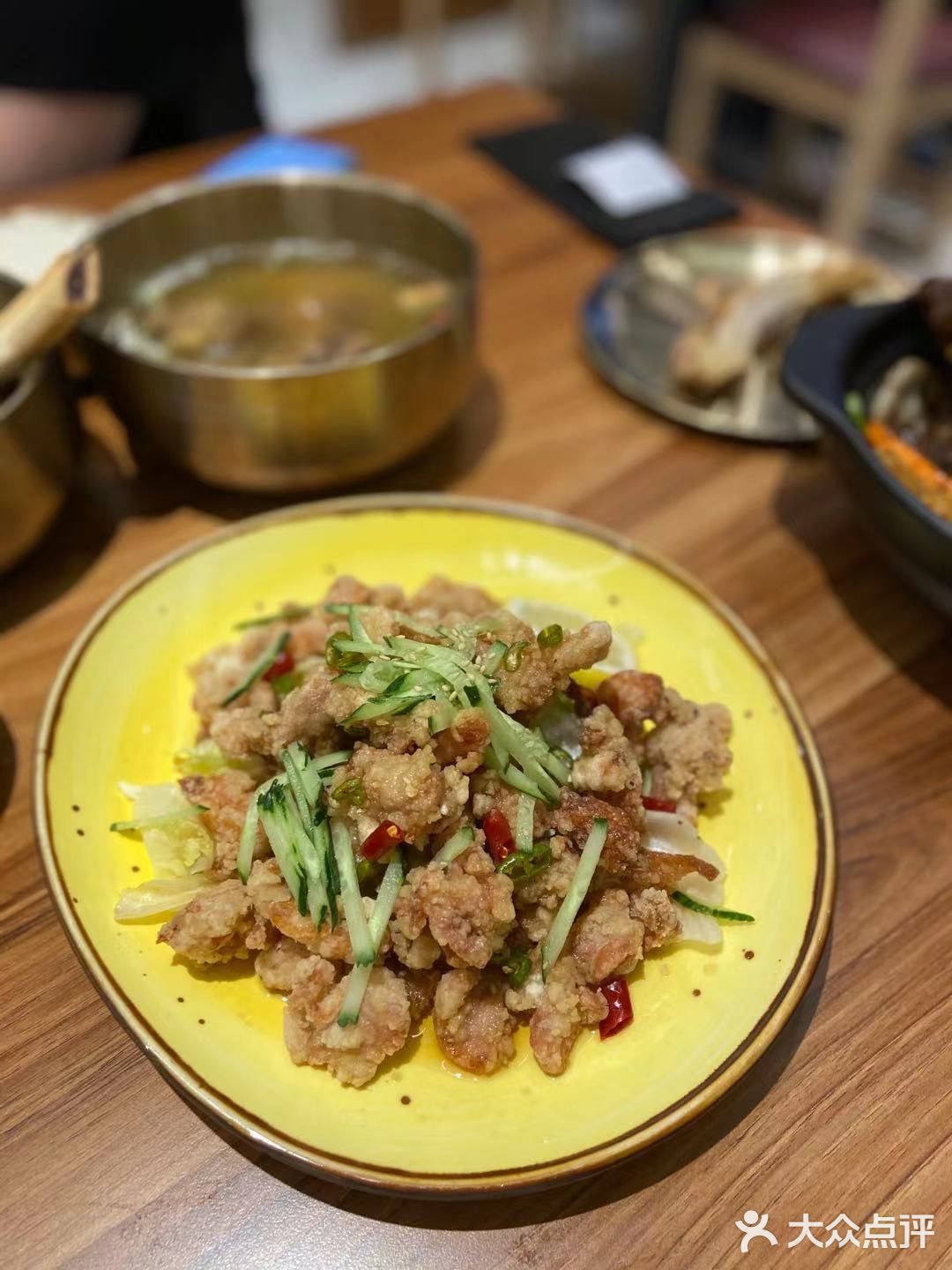 超正宗的韩式料理 大口吃肉