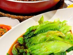 -渝信川菜 · 川味家常菜(财富购物中心店)