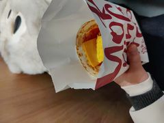 -麦当劳(上海虹桥站30B检票口楼上)