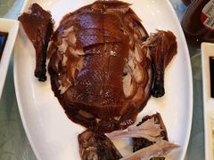 金牌片皮鸭-亢龙太子酒轩(东湖店)