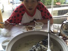 -天乐农家鱼头王(天目湖店)