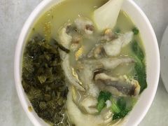 -明呈黄鱼面馆(斜土路店)