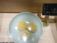 -阮大兴糕团(杭州西湖银泰百货店)