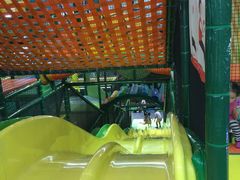 -蒙特利亲子乐园