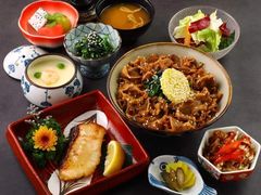 -阿吾罗·月咏精致日料(港汇恒隆广场店)